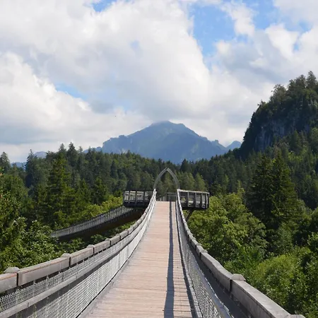 Via Claudia Haus 75 Waldromantik Holiday home Lechbruck